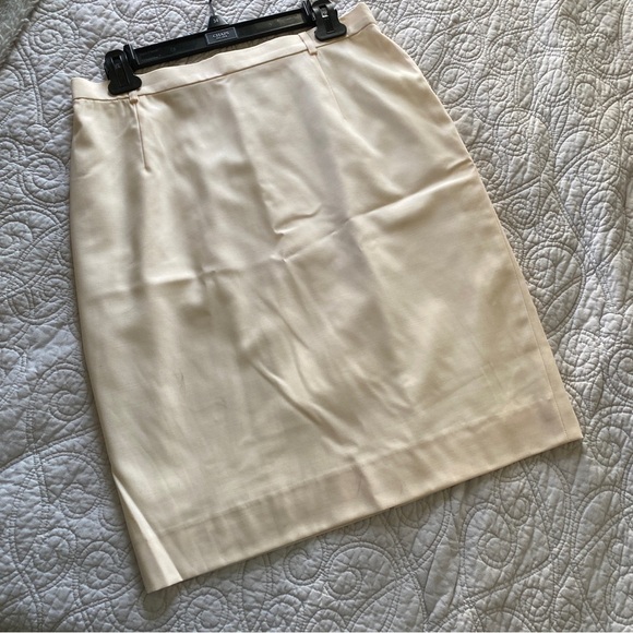 ESCADA Wool Elegant Cream Pencil Skirt 38/8 - Picture 3 of 11